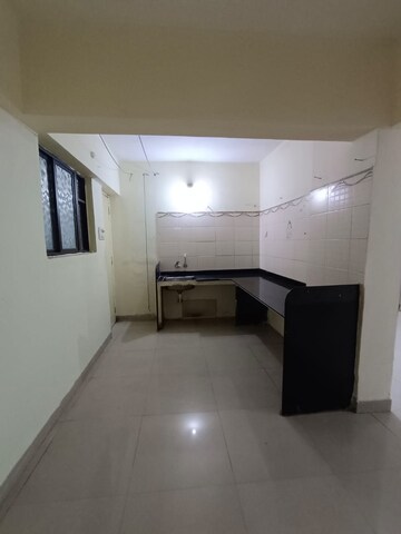 Room in 3 BHK Apartment at Siddhivinayak Shubhashree Residential, Akurdi – for Rent