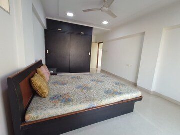 Bedroom in 2 BHK Apartment at Bandra West – for Rent