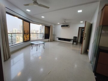 2 BHK Apartment For Rent in Bandra West