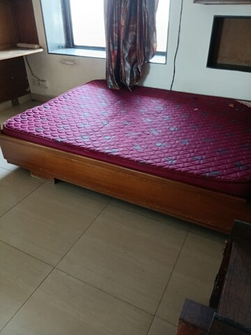 Master Bedroom in 3 BHK Penthouse at NRI Complex Phase I, Seawoods Sector 58 – for Rent