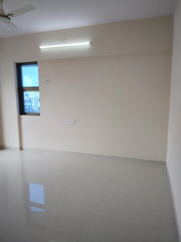 Room in 2 BHK Apartment at Asmita Sand Dunes, Malad West – for Rent
