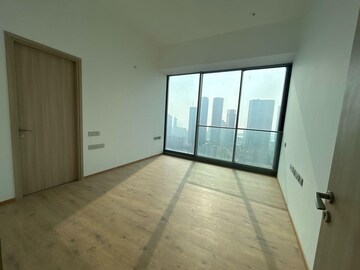 4 BHK Apartment For Rent in Rustomjee Crown, Prabhadevi