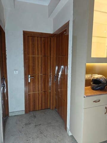 3 BHK Apartment at Amrapali Golf Homes, Haibatpur – for Rent
