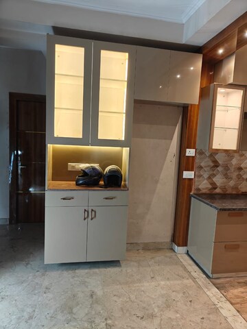  3 BHK Apartment at Amrapali Golf Homes, Haibatpur – for Rent