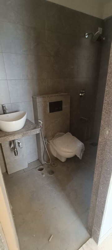  2 BHK Apartment at Godrej Nest Kandivali, Kandivali East – for Rent