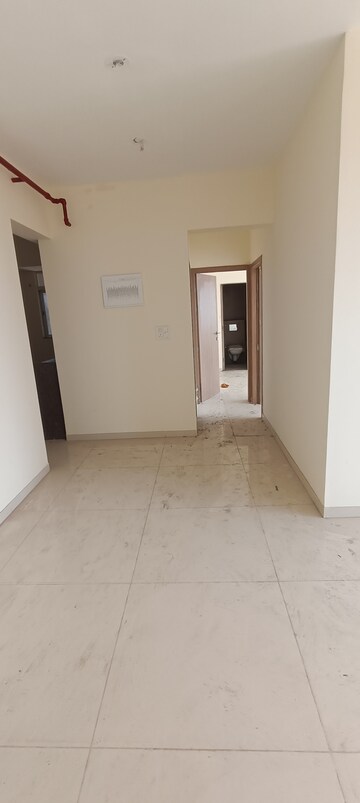  2 BHK Apartment at Godrej Nest Kandivali, Kandivali East – for Rent