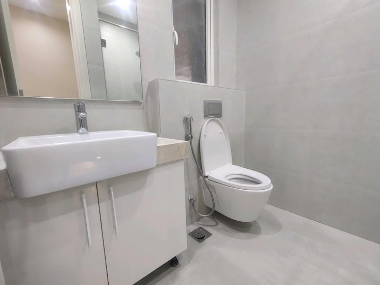 Attached Bathroom, indiabulls-sky-forest 4 Bedroom 2174 Sq.Ft. Apartment In Lower Parel Mumbai 8511422