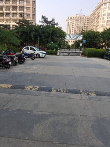 3.5 BHK Apartment – Exterior View View at Omaxe R2, Gomti Nagar - for Rent