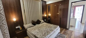 Room in 3 BHK Apartment at Sector 115 – for Sale