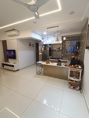 Kitchen in 2 BHK Apartment at Shapoorji Pallonji Astron, Kandivali East – for Sale