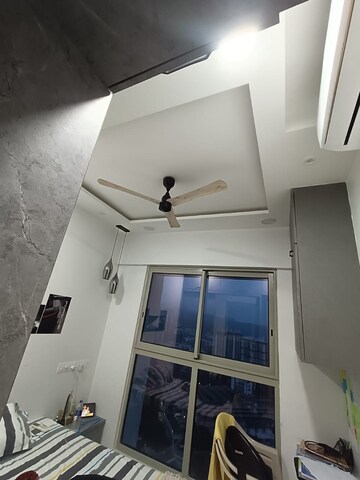  2 BHK Apartment at Shapoorji Pallonji Astron, Kandivali East – for Sale