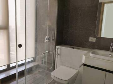  5 BHK Apartment at Rustomjee Crown, Prabhadevi – for Rent