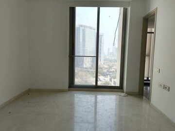 Room in 5 BHK Apartment at Rustomjee Crown, Prabhadevi – for Rent
