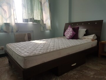 Room in 3 BHK Apartment at Hiranandani Avalon, Powai – for Sale