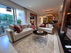 Room in 2.5 BHK Apartment at Artismo Millionaire Towers, Chikkajala – for Sale