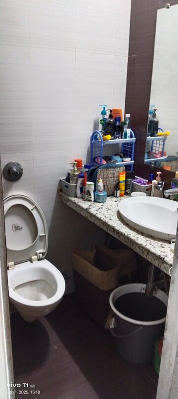 Attached Bathroom in 2 BHK Apartment at Nahar Amrit Shakti Water Lily And White Lily, Chandivali – for Rent