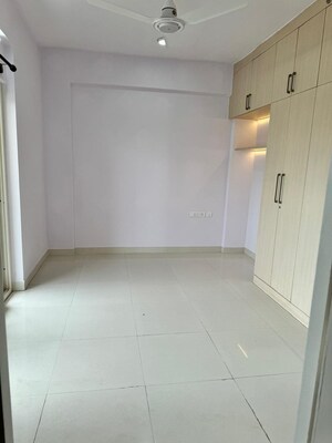 Room in 3 BHK Apartment at Candeur Landmark, Varthur – for Sale
