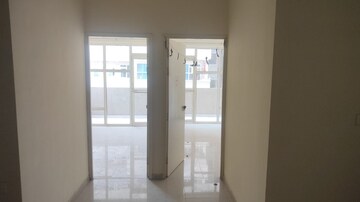 Room in 2 BHK Apartment at Pyramid Heights, Sector 85 – for Rent