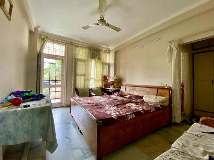 Room, sector 20 3 Bedroom 1500 Sq.Ft. Apartment In Sector 20 Panchkula 8511778