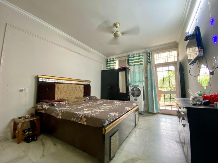 Room, sector 20 3 Bedroom 1500 Sq.Ft. Apartment In Sector 20 Panchkula 8511778