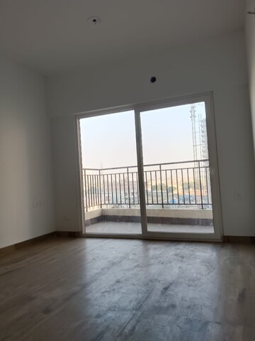 3 BHK Apartment For Sale in Amrapali Golf Homes, Sector 4, Greater Noida