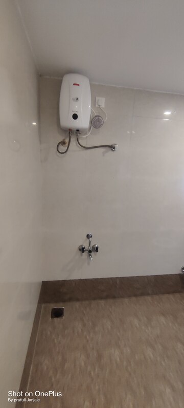 Attached Bathroom in 1 BHK Independent House at Gokhalenagar – for Rent