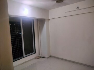 Room in 1.5 BHK Apartment at Vipul Mahavir Sapphire, Ghansoli – for Rent