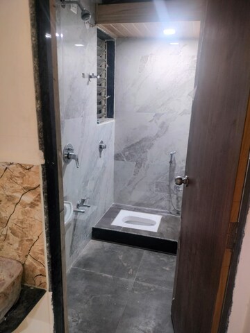 Attached Bathroom in 1.5 BHK Apartment at Vipul Mahavir Sapphire, Ghansoli – for Rent