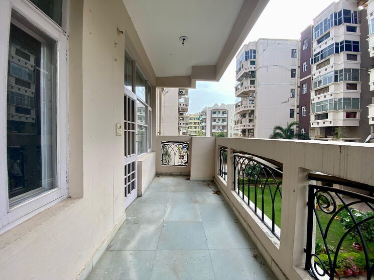 Balcony, sector 20 5 Bedroom 1900 Sq.Ft. Apartment In Sector 20 Panchkula 8511935