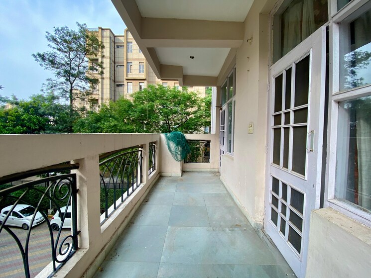 Balcony, sector 20 5 Bedroom 1900 Sq.Ft. Apartment In Sector 20 Panchkula 8511935