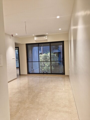 2 BHK Apartment For Rent in Santacruz West