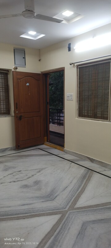 Room in 2 BHK Apartment at Pavani Laxmi Nivas, Madhapur – for Rent