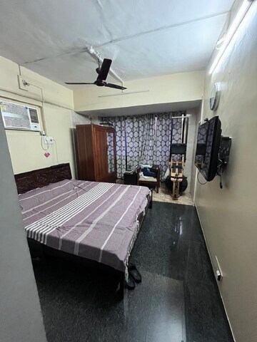Bedroom in 2 BHK Apartment at Bandra West – for Rent
