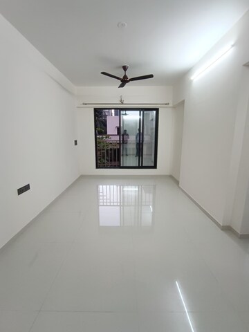 Room in 2 BHK Apartment at Ashwin CHS, Borivali West – for Rent