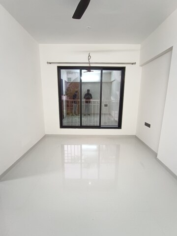 2 BHK Apartment For Rent in Ashwin CHS, Borivali West