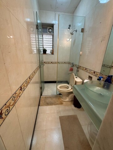 Bathroom in 1.5 BHK Apartment at Bandra West – for Rent