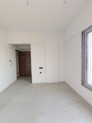 Room in 2 BHK Apartment at Mahindra Centralis Tower 1, Pimpri – for Rent