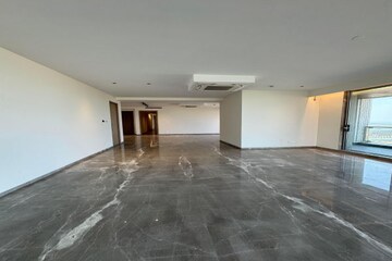 Room in 4 BHK Apartment at Mahalaxmi Arch, Mahalaxmi – for Rent