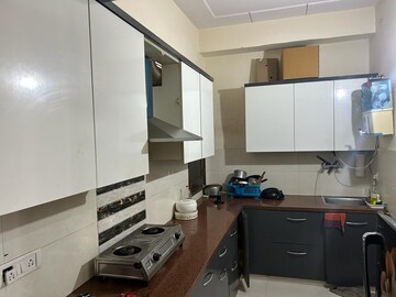 Kitchen in 2 BHK Builder Floor at Super Mart 1, Sector 27 – for Rent