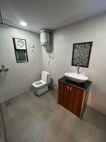 Attached Bathroom in 2 BHK Builder Floor at Super Mart 1, Sector 27 – for Rent