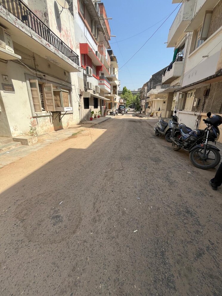 Exterior View, naranpura 3 Bedroom 2250 Sq.Ft. Villa In Naranpura Ahmedabad 8512092