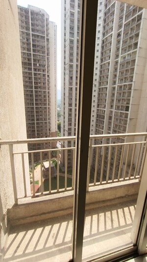 Balcony in 4 BHK Apartment at Indiabulls Greens, New Panvel – for Sale