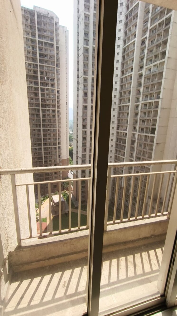 Balcony, indiabulls-greens 4 Bedroom 1582 Sq.Ft. Apartment In New Panvel Navi Mumbai 8512097
