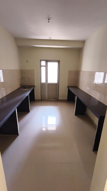 Kitchen in 4 BHK Apartment at Indiabulls Greens, New Panvel – for Sale