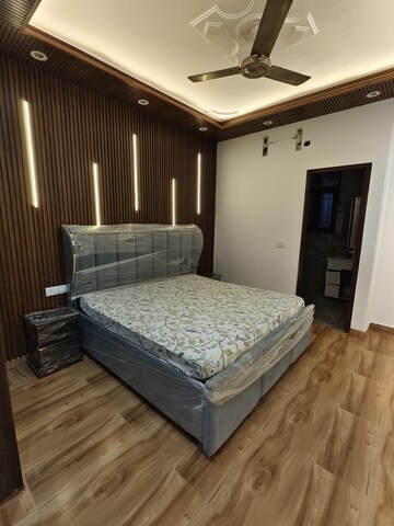 2 BHK Builder Floor For Rent in Ansal Sushant Lok I, Sector 43