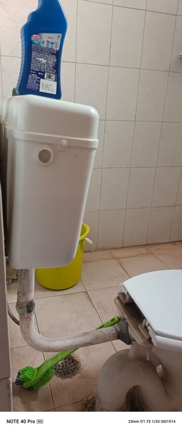 Attached Bathroom in 3 BHK Builder Floor at Ardee City, Sector 52 – for Rent