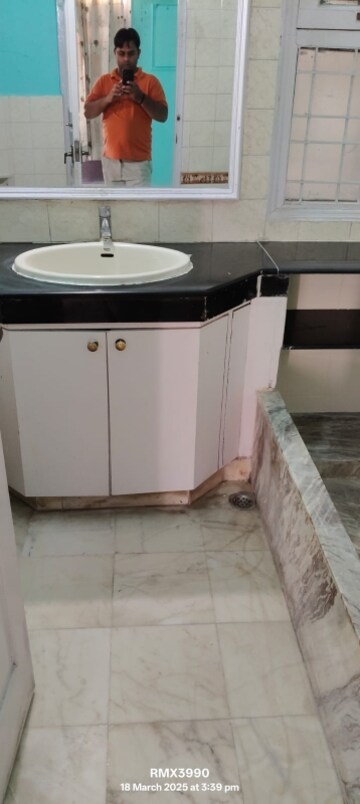 Attached Bathroom in 2 BHK Builder Floor at Kohli One Malibu Town, Sector 47 – for Rent