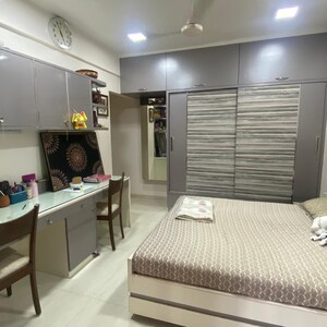 Room in 2 BHK Apartment at Bandra West – for Sale