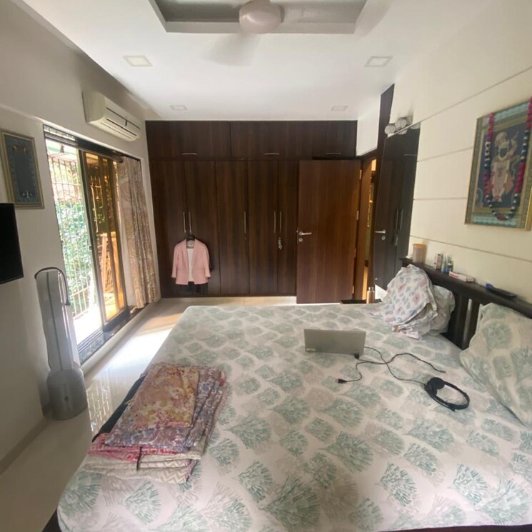 Room, bandra west 2 Bedroom 720 Sq.Ft. Apartment In Bandra West Mumbai 8512161
