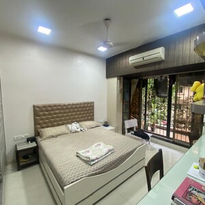 Room in 2 BHK Apartment at Bandra West – for Sale